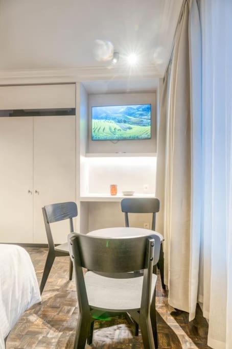 Appartement Chic 3p Retreat In Heart Of